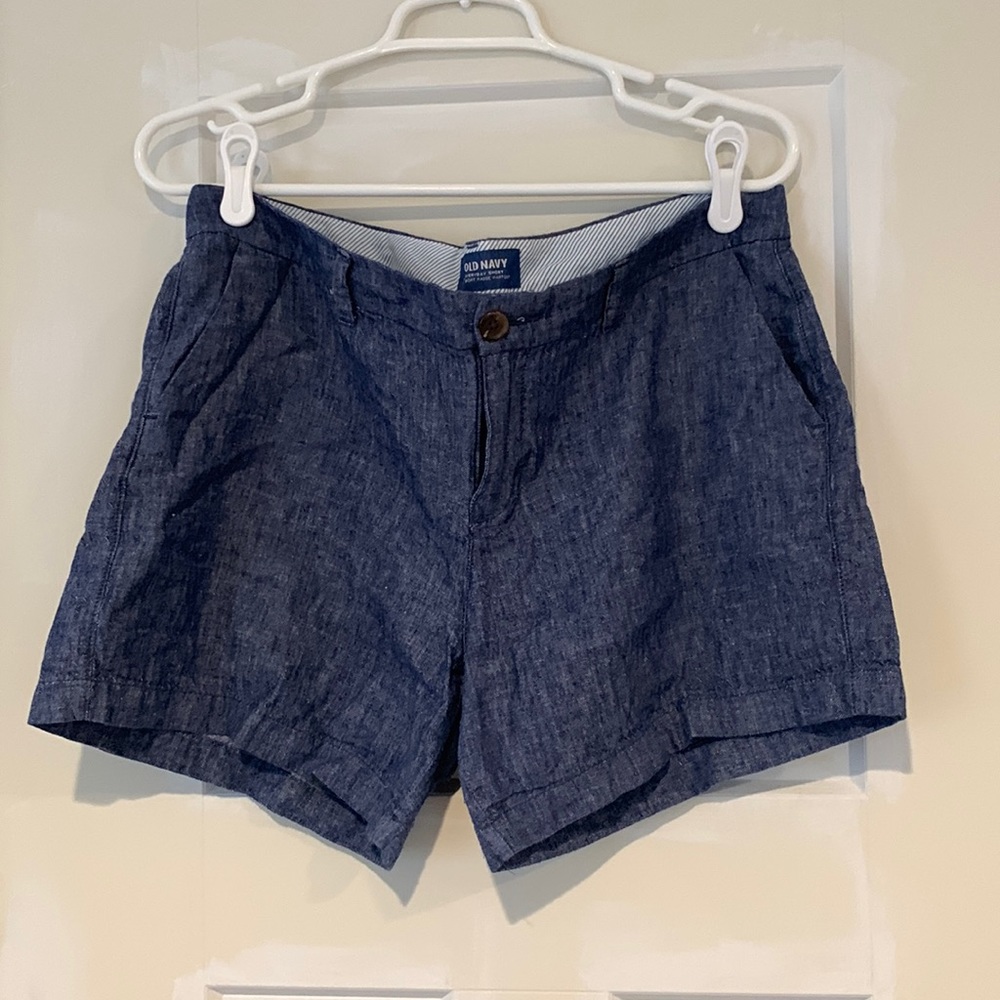 Like new old navy shorts